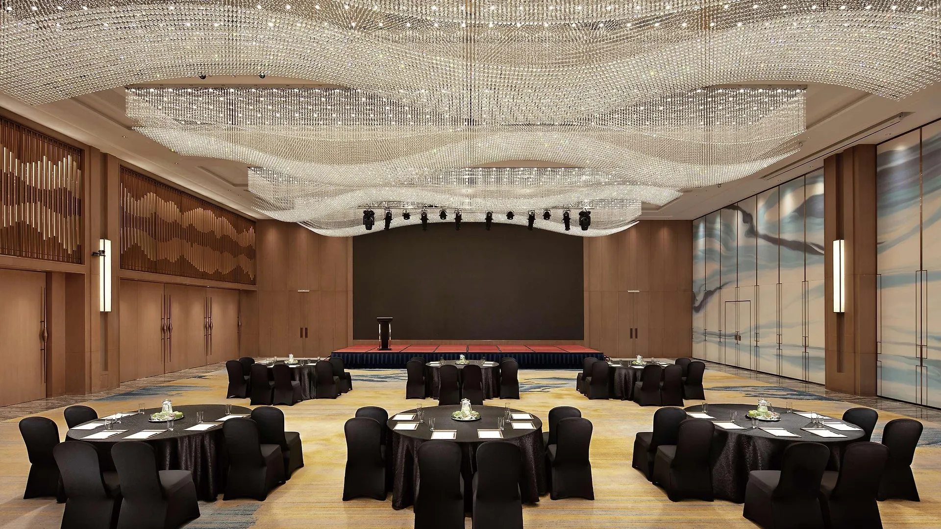 Doubletree By Hilton Suzhou Wujiang Hotel