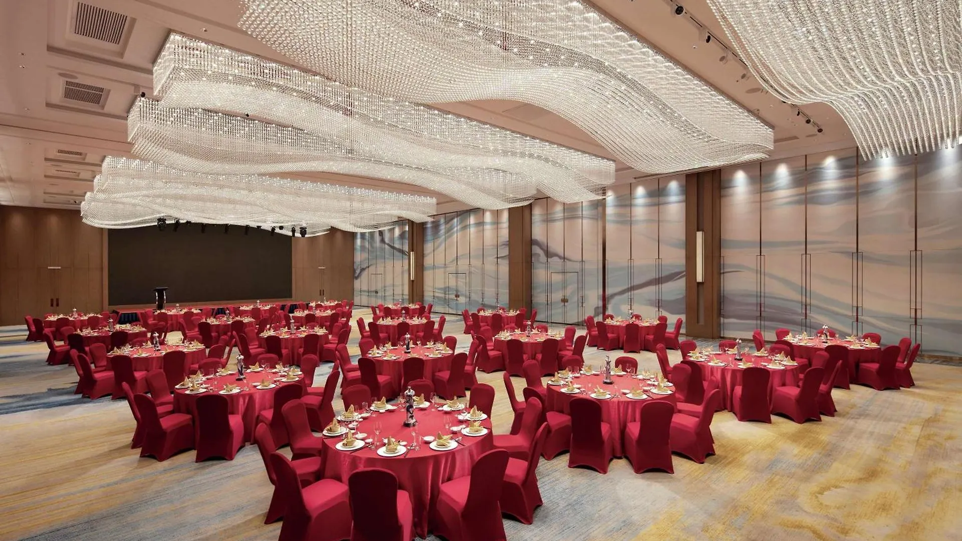 Doubletree By Hilton Suzhou Wujiang Hotel 4*, Szucsou