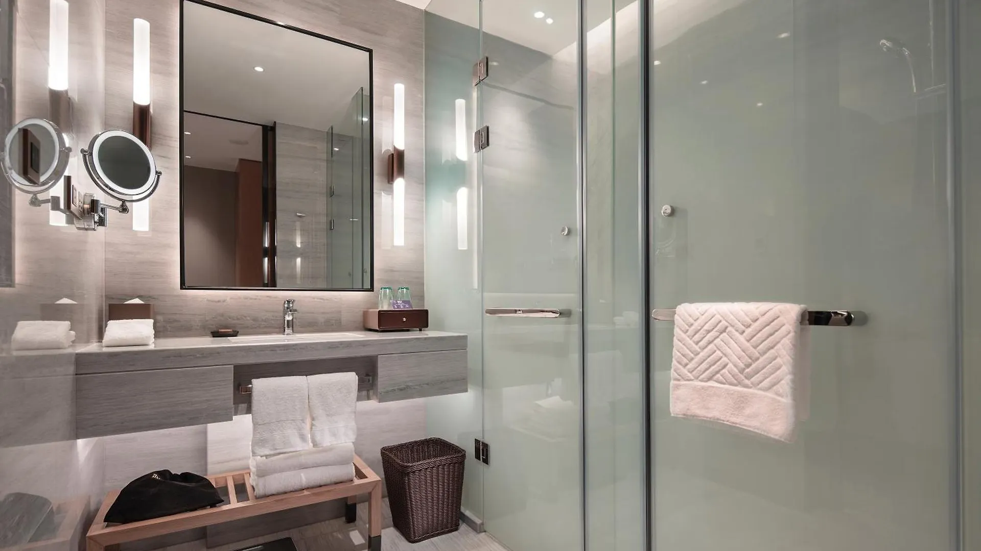 Doubletree By Hilton Suzhou Wujiang Hotel